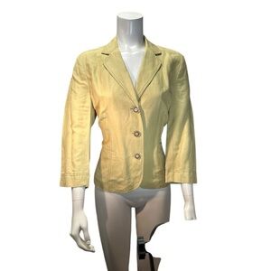 Kasper Cream Blazer with Structured Shoulders and 3/4 Sleeves